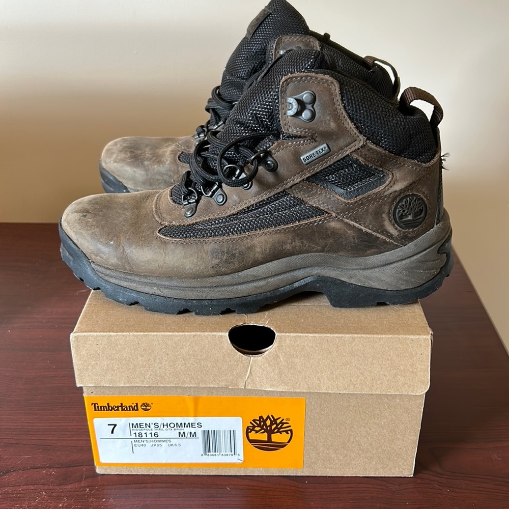 Timberland gore tex hiking boots mens sz 7
